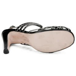 Sarah Chofakian - WINGS