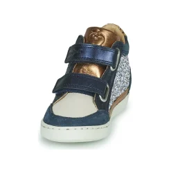 Best Shoo Pom - PLAY EASY CO