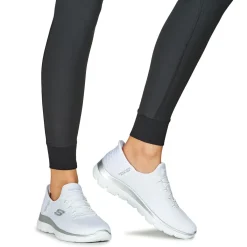 Skechers - SLIP-INS: SUMMITS - DIAMOND DREAM Blanc Discount