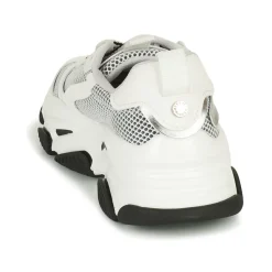 Steve Madden - POSSESSION