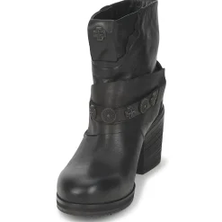 Strategia - MAUTAU Noir Clearance