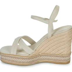 Clearance Tamaris - 28363-418 Beige