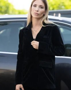 THEAD. - KATE BLAZER Noir Clearance