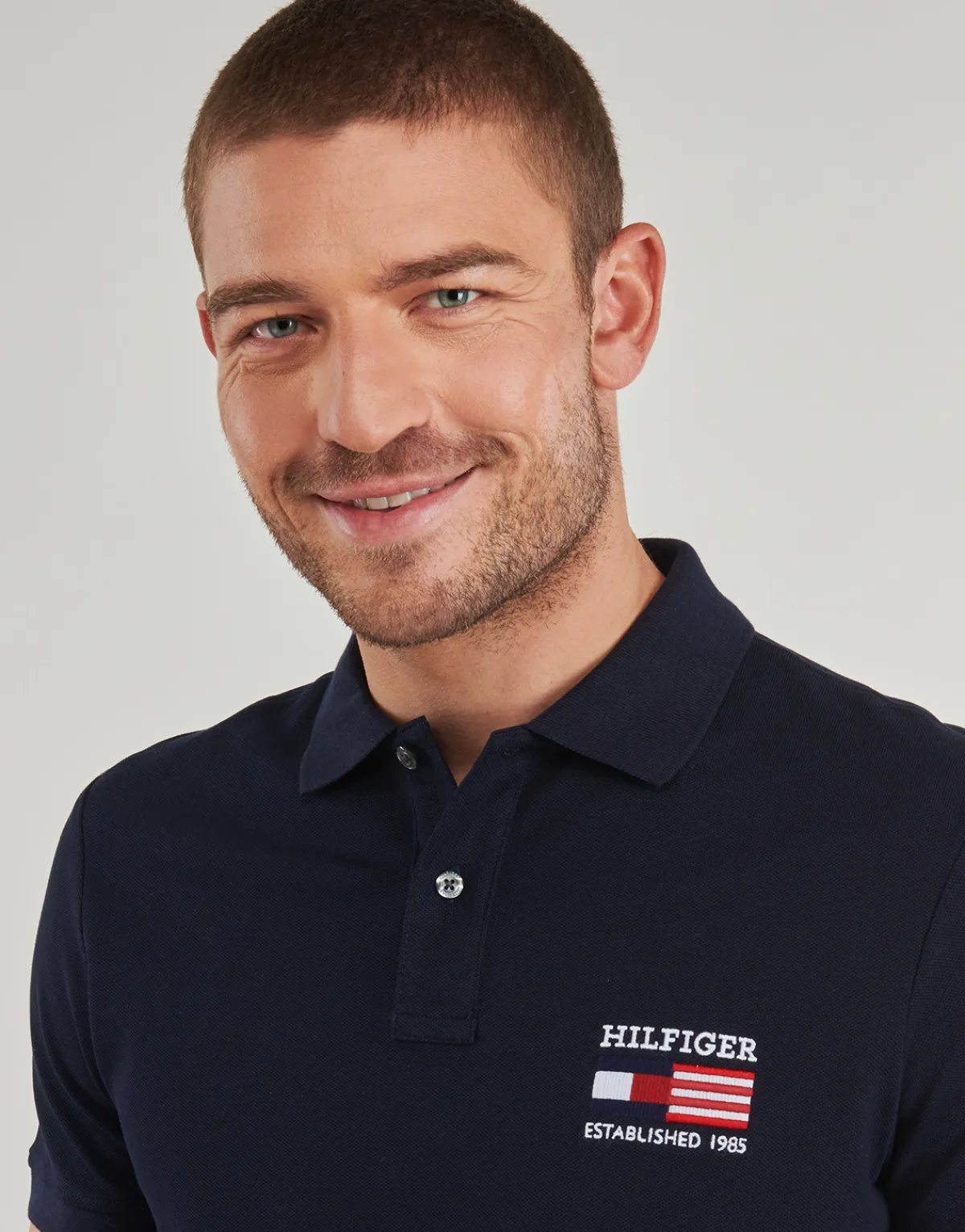 Discount Tommy Hilfiger - HILFIGER FLAG REG POLO Marine