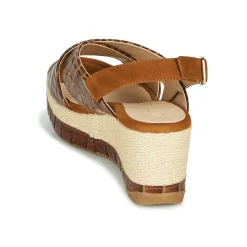 Unisa - KASTRO Camel