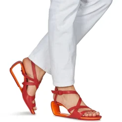 New United nude - MOBIUS SIA MID