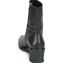 Vagabond Shoemakers - AINO