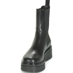 Vagabond Shoemakers - TARA