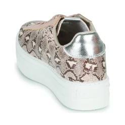 Hot Victoria - 1092143NUDE Rose