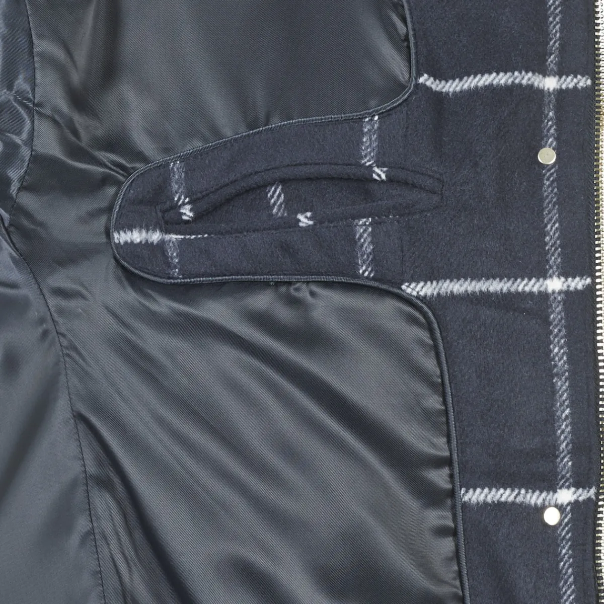 Vila - VILERKA Marine Outlet