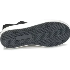 Young Elegant People - CLARITA