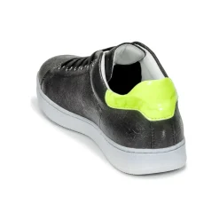 Young Elegant People - EDEN Sale